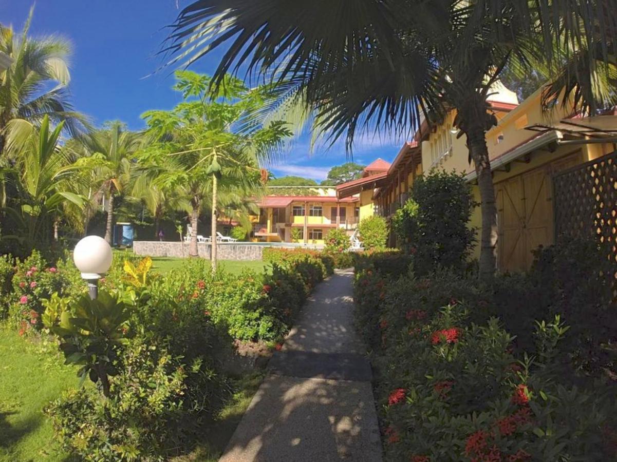 Hotel Isolina Beach Potrero  Exteriör bild