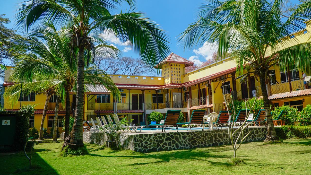 Hotel Isolina Beach Potrero  Exteriör bild